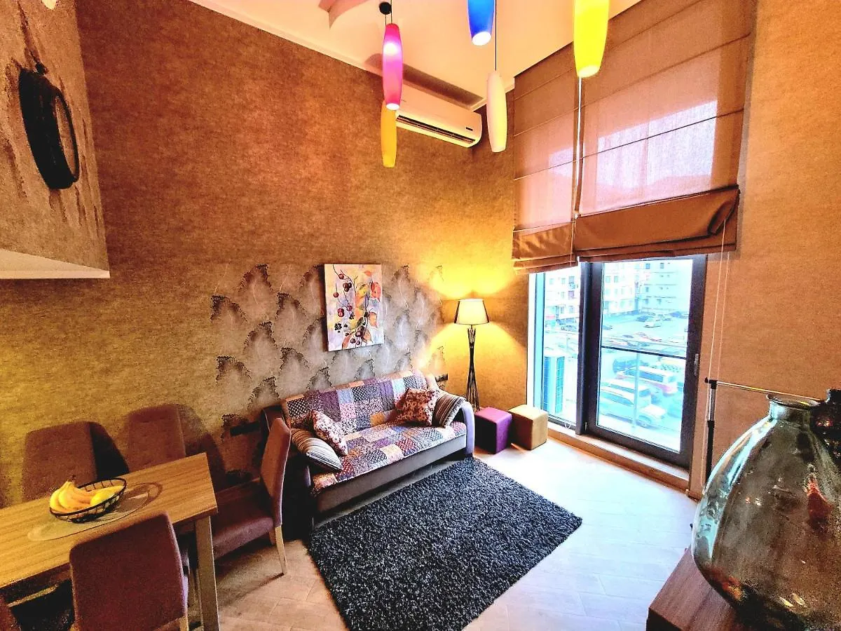Cozy 2 Levels Apartment On The First Line To The Sea Batumi