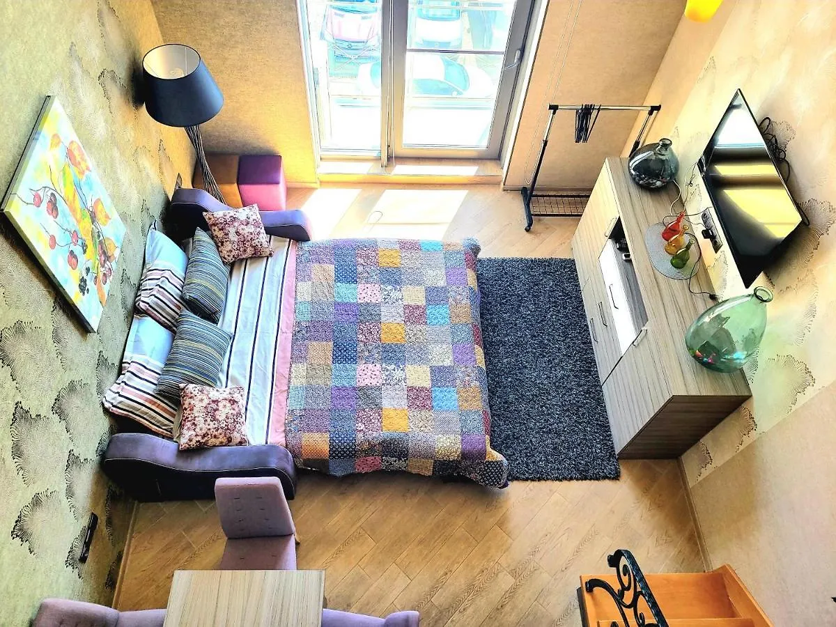 Cozy 2 Levels Apartment On The First Line To The Sea Batumi